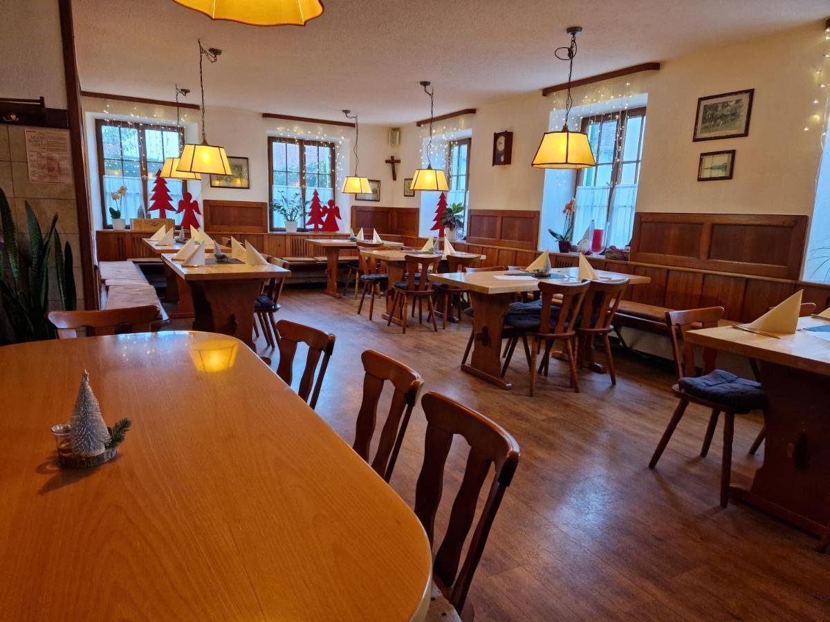 Landgasthof Krone Зенден Екстериор снимка