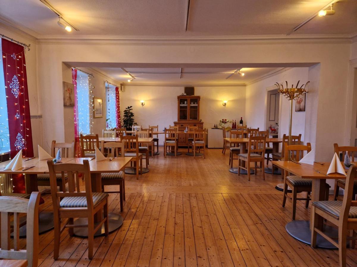 Landgasthof Krone Зенден Екстериор снимка