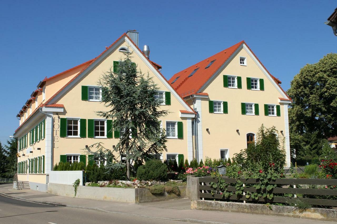 Landgasthof Krone Зенден Екстериор снимка